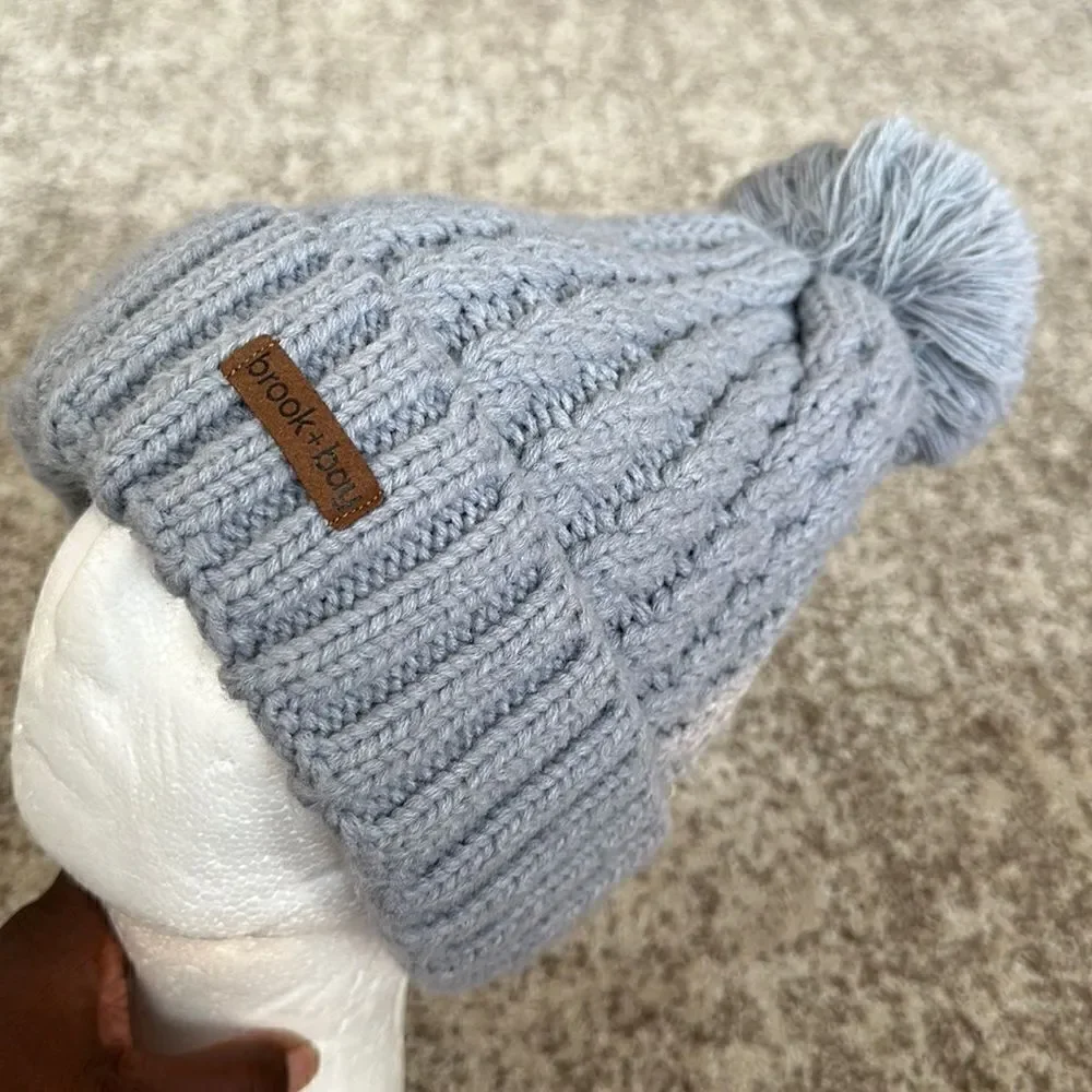 Brook Bay Gray Pom Pom Hat O/S